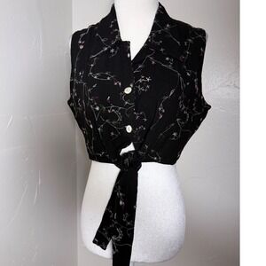 Vintage Serendipity Maui Embroidered Tie Front Crop Top NWT